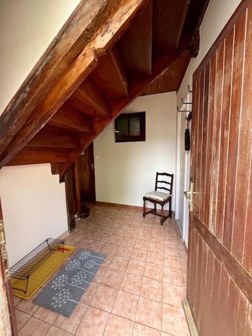 La Petite Ourse Maison De Village A Oust Exterior foto